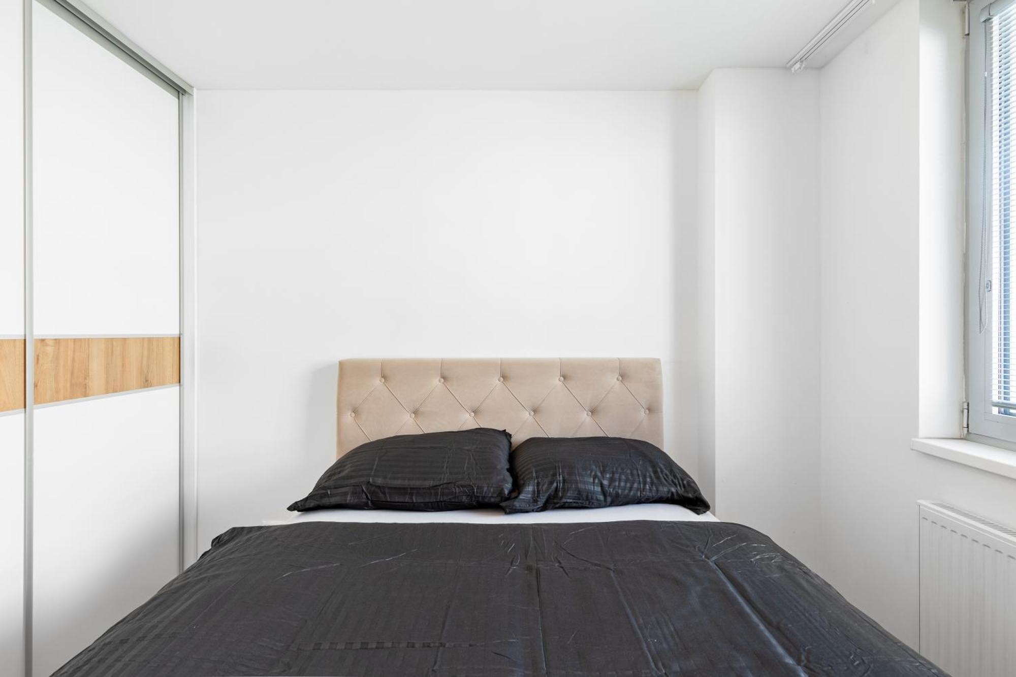 Leo Apartment - Ac & Free Parking Bratislava Eksteriør billede